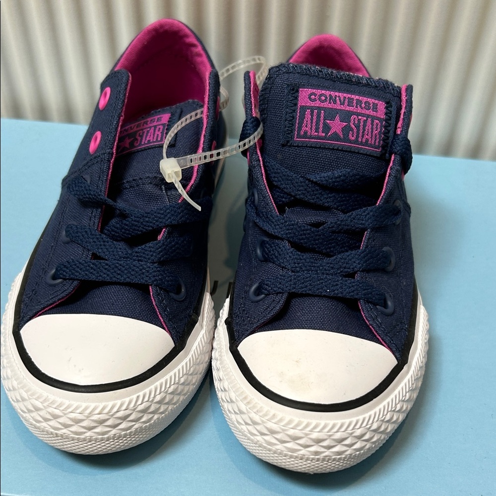 Converse Kids Sneakers in Dark Blue and Bright Pink